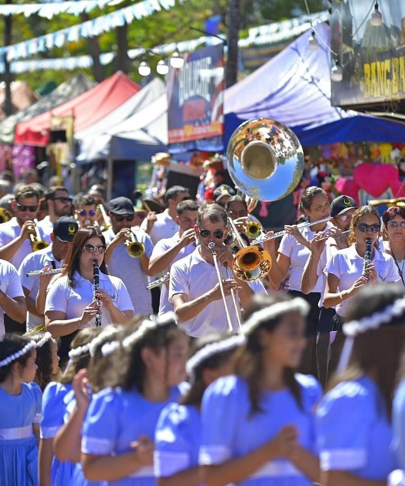 Cortejo Imperial da Festa do Divino Espírito Santo de Pirenópolis 2025
